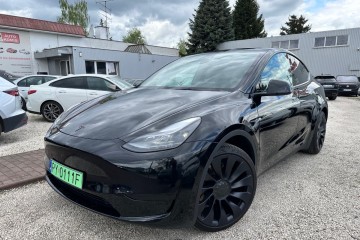 Tesla model Y LIFT