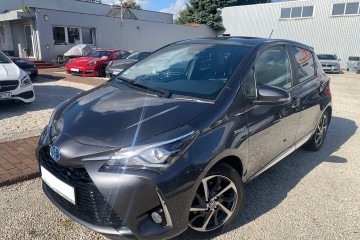 Toyota Yaris III 1.5 Hybrid 100 Premium