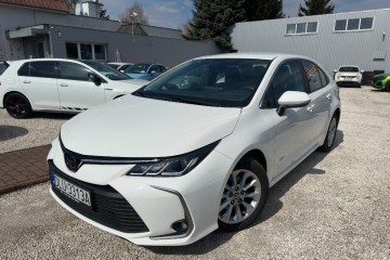 Toyota Corolla 1.5 Salon Polska Bezwypadkowy Vat 23% Brutto