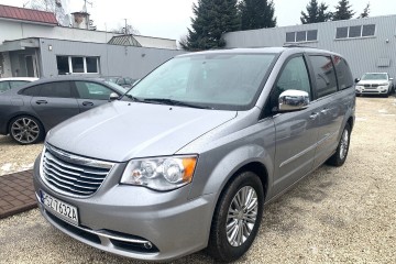 Chrysler Town & Country Voyager 3.6 7-osobowy